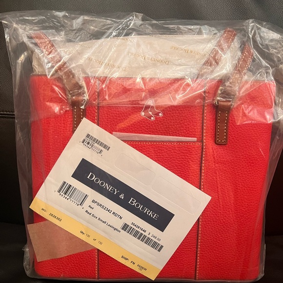 Dooney & Bourke-MLB Boston Red Sox-Lexington tote stitched “Sox” NWT LAST 1!!!! - Picture 10 of 13